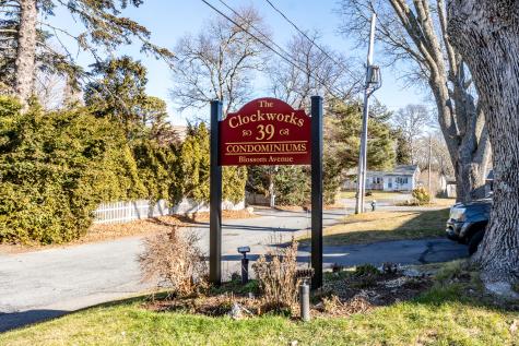 39 Blossom Avenue Barnstable MA 02655