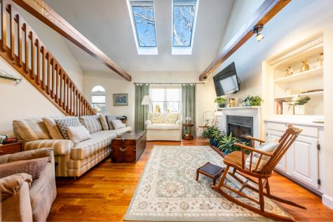 39 Blossom Avenue Barnstable MA 02655