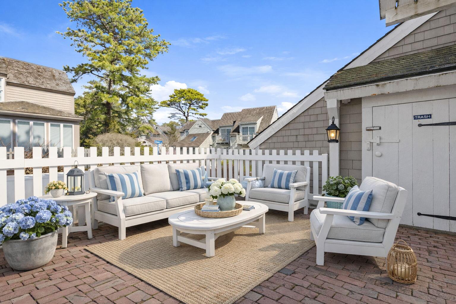 4 Hyannis Point Road Mashpee MA 02649