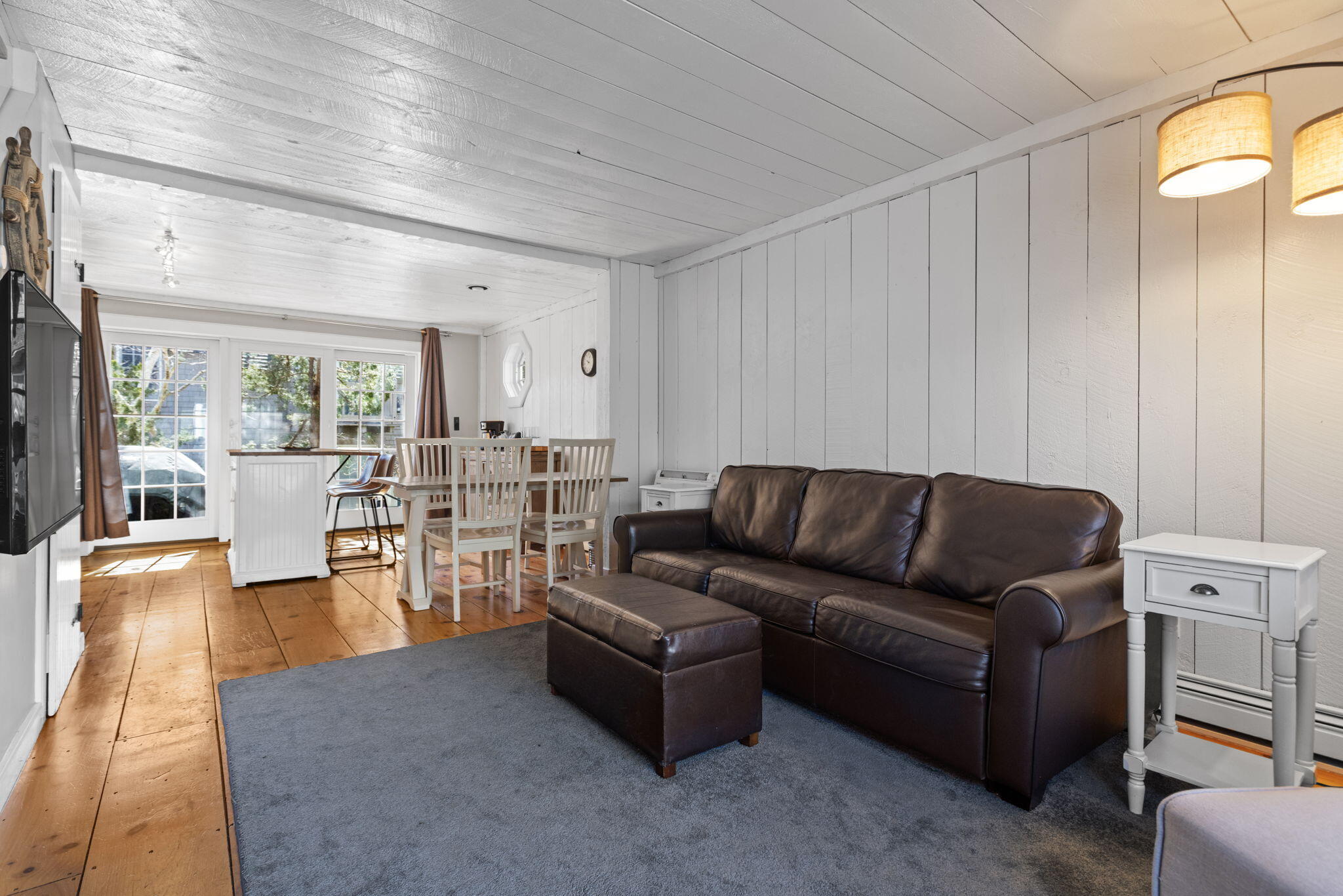 4 Hyannis Point Road Mashpee MA 02649