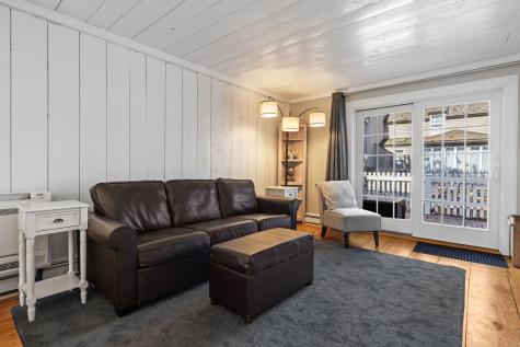 4 Hyannis Point Road Mashpee MA 02649