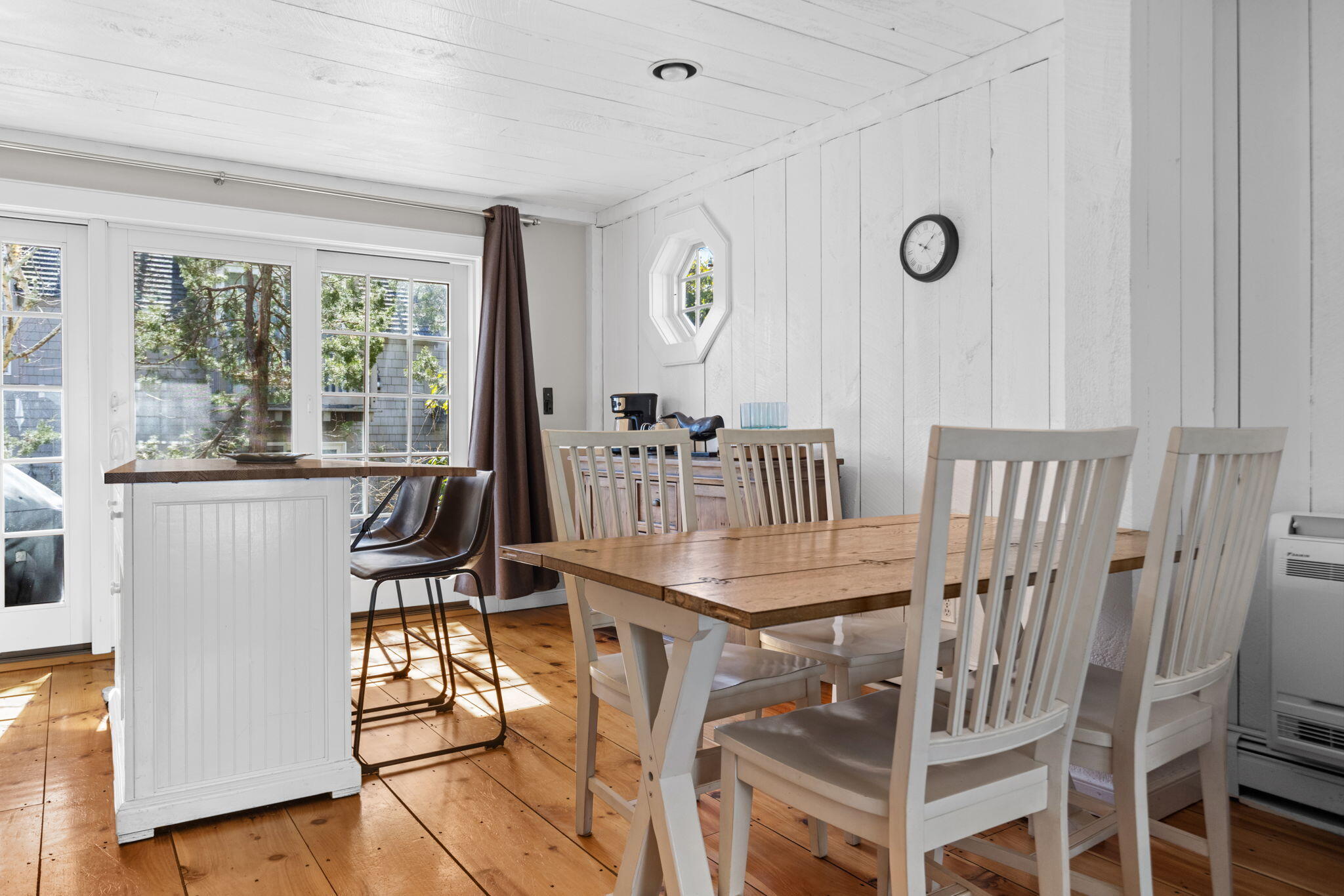 4 Hyannis Point Road Mashpee MA 02649
