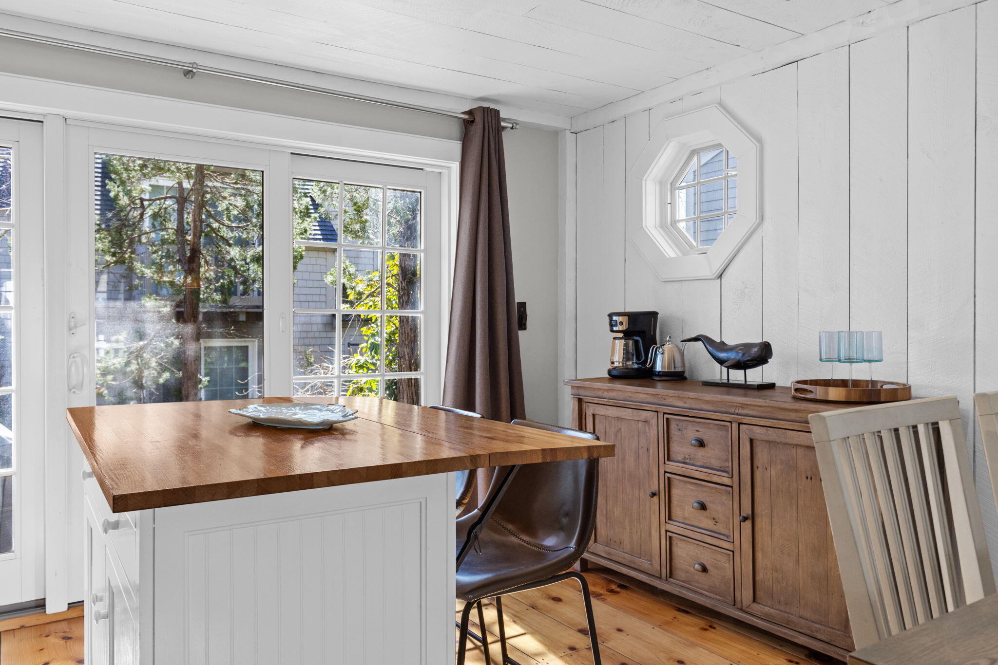 4 Hyannis Point Road Mashpee MA 02649