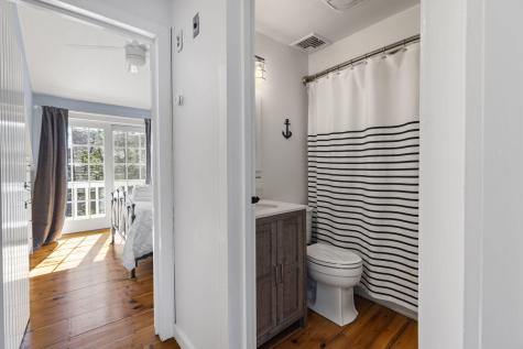 4 Hyannis Point Road Mashpee MA 02649