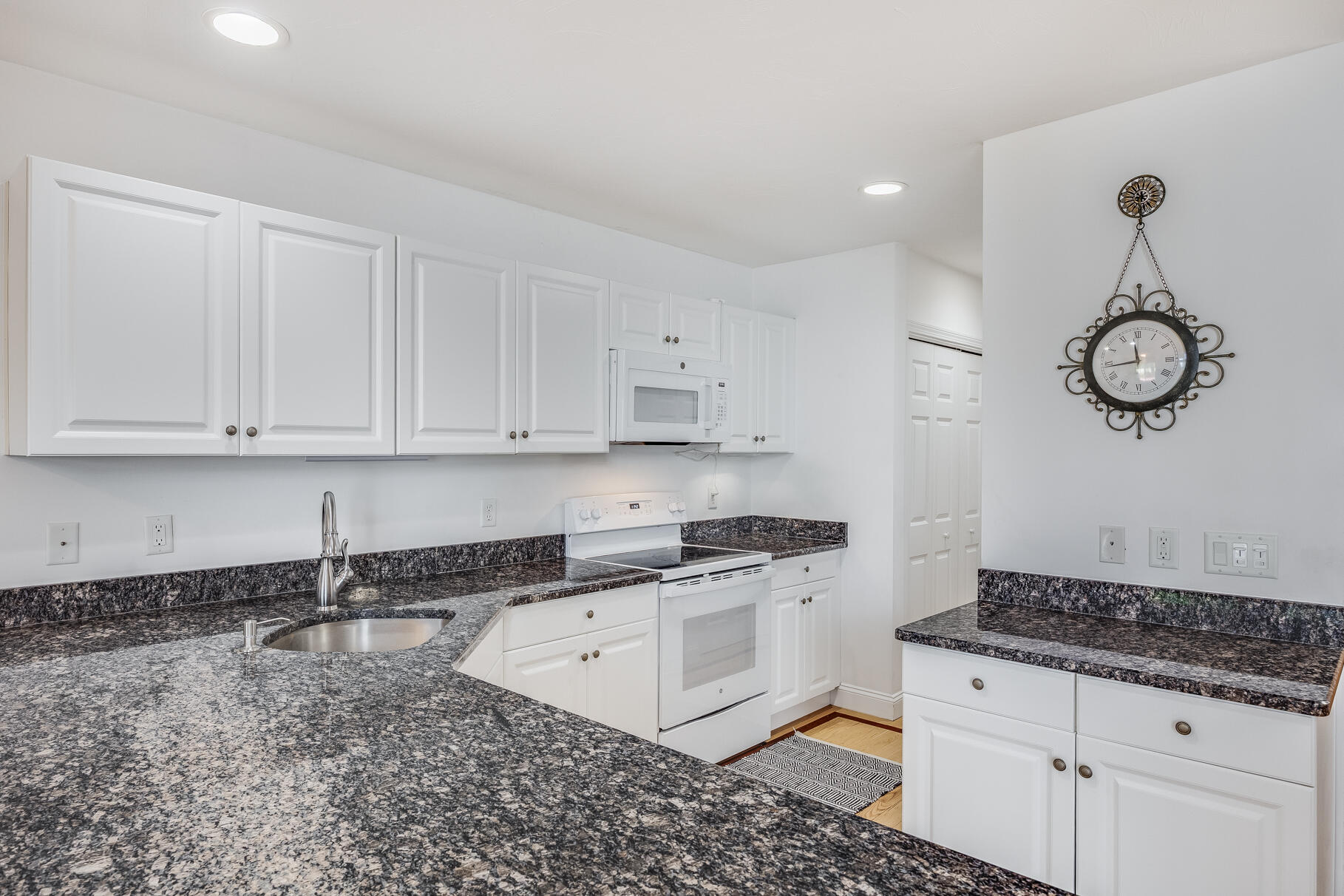 13 Laurel Hill Court Bourne MA 02532