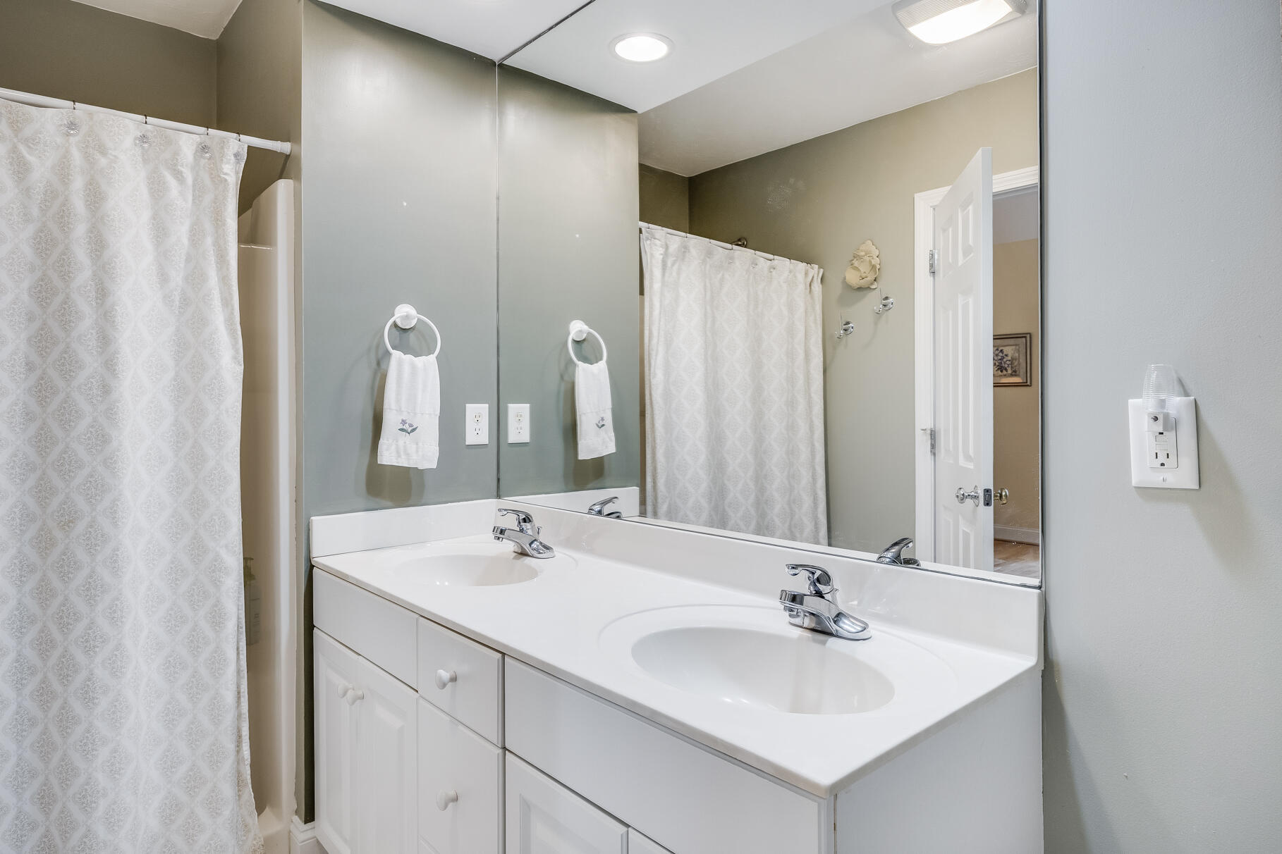 13 Laurel Hill Court Bourne MA 02532