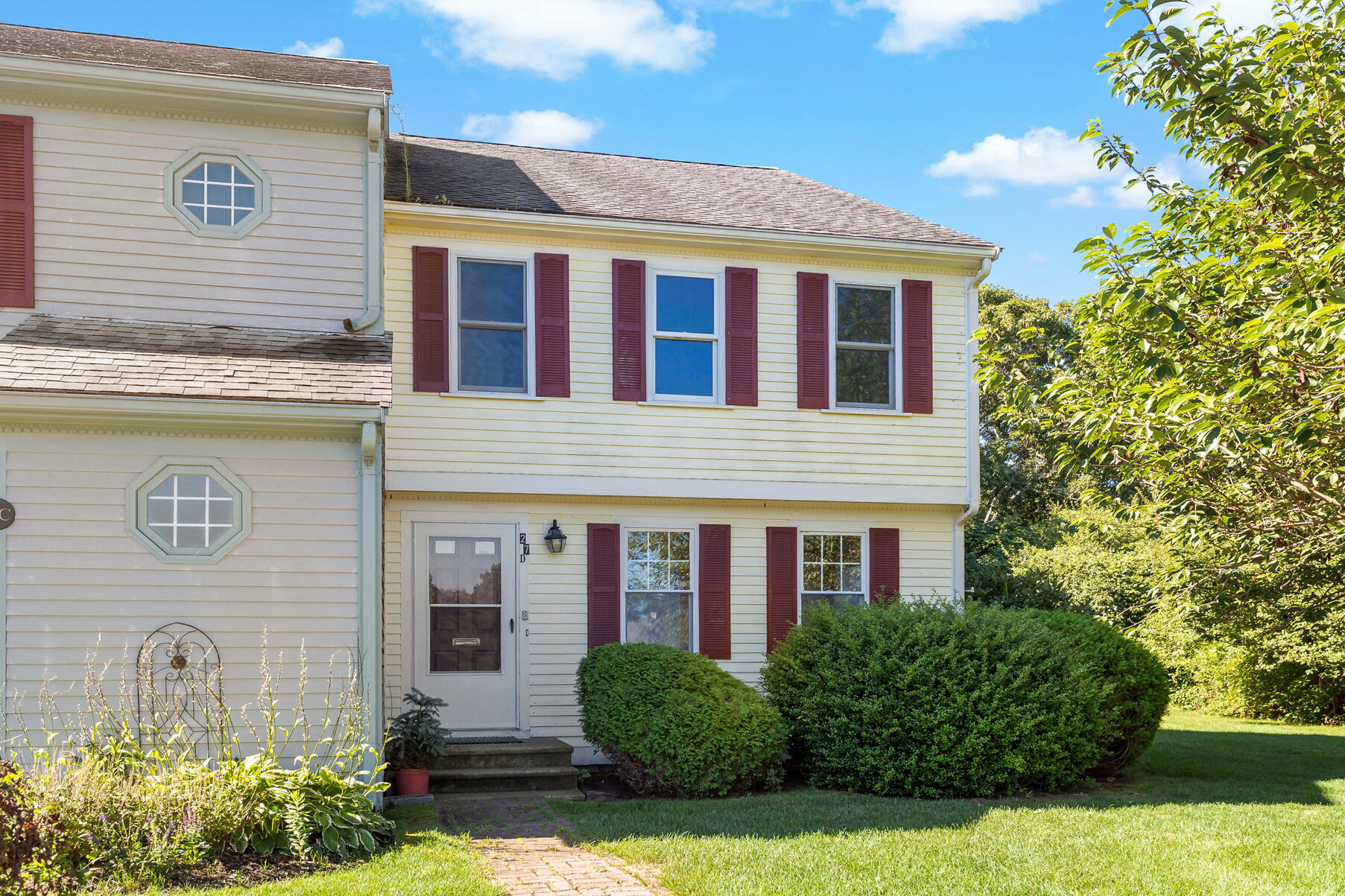 27 Woodview Drive Falmouth MA 02540