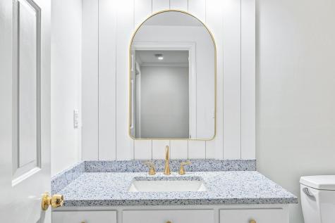 39 Tower Hill Road Osterville MA 02655
