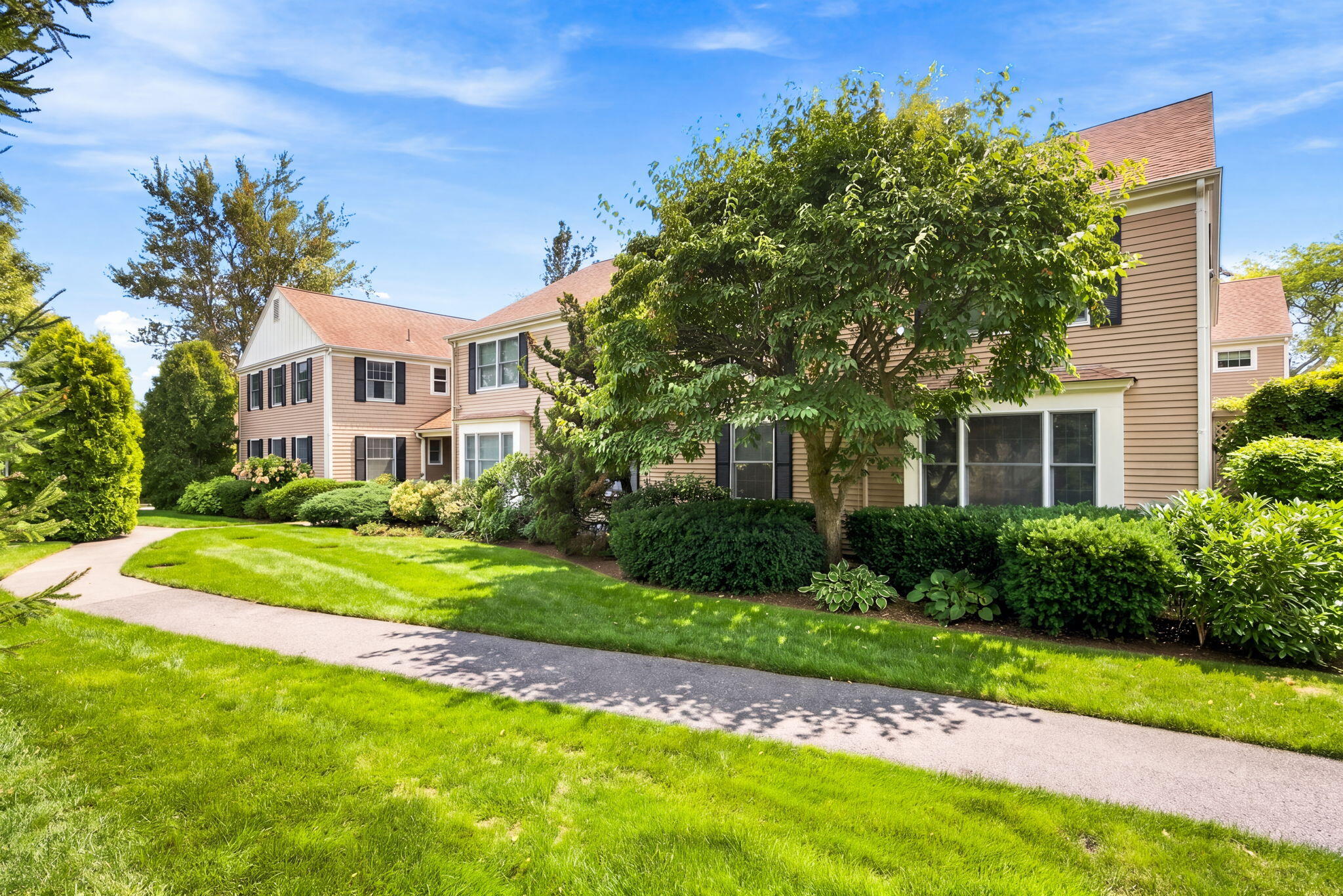 39 Tower Hill Road Osterville MA 02655