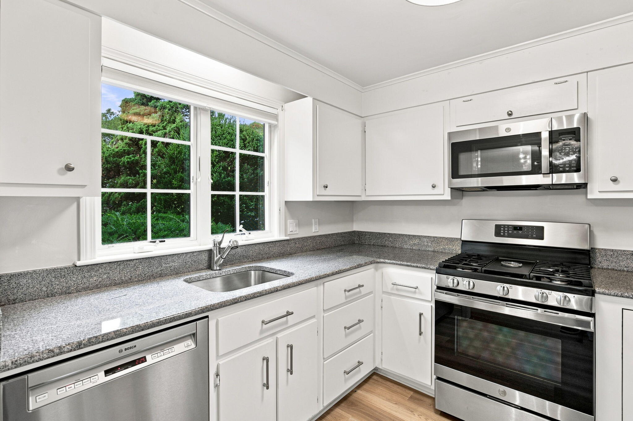 39 Tower Hill Road Osterville MA 02655