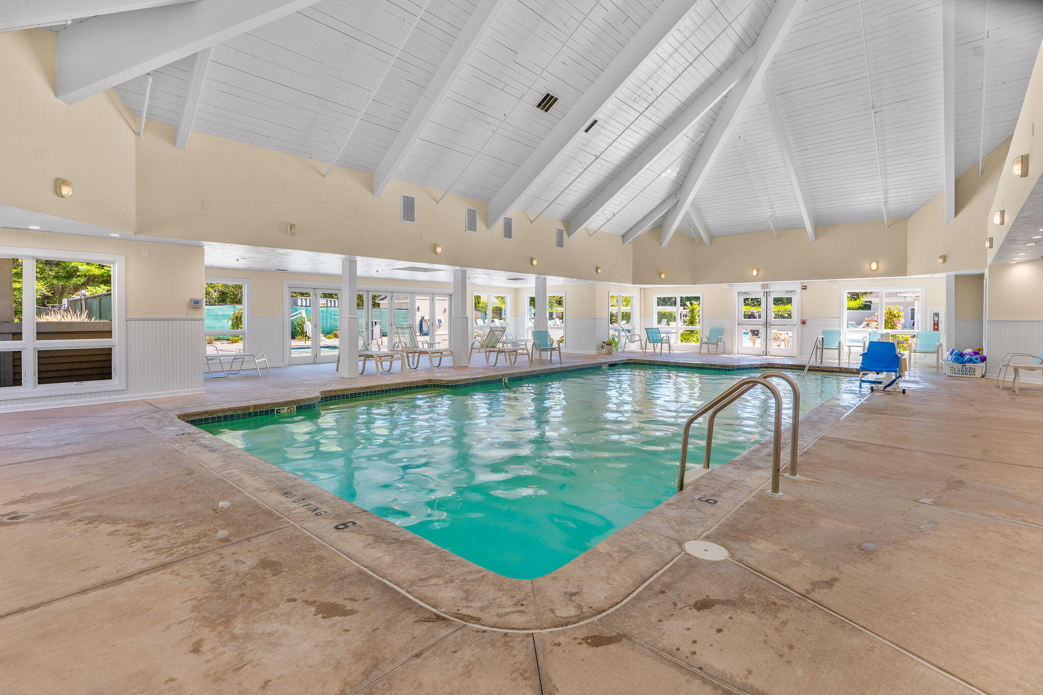 7 Par Three Court Mashpee MA 02649