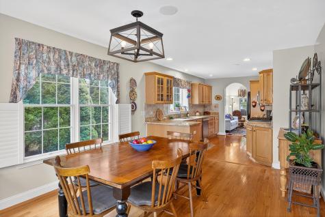 30 Windsor Point Mashpee MA 02649