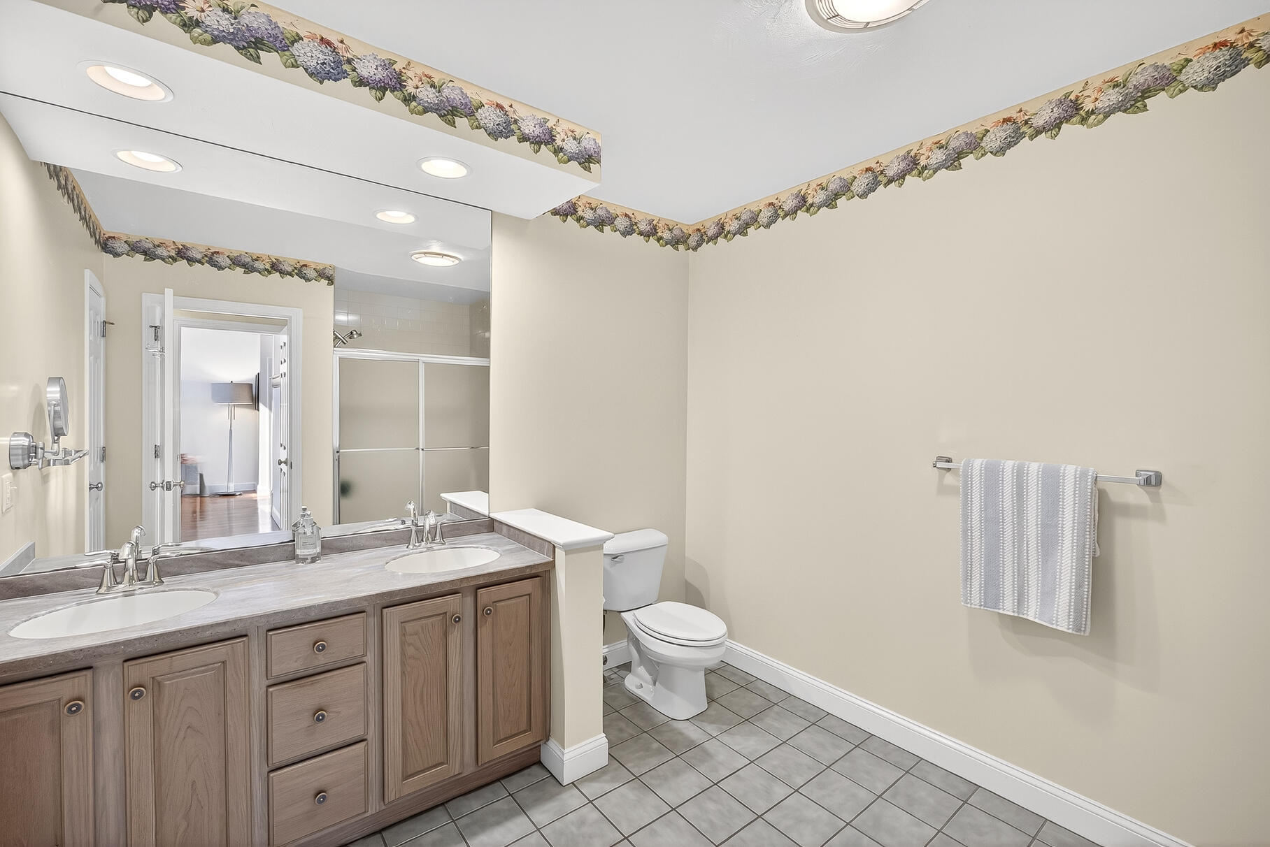 30 Windsor Point Mashpee MA 02649