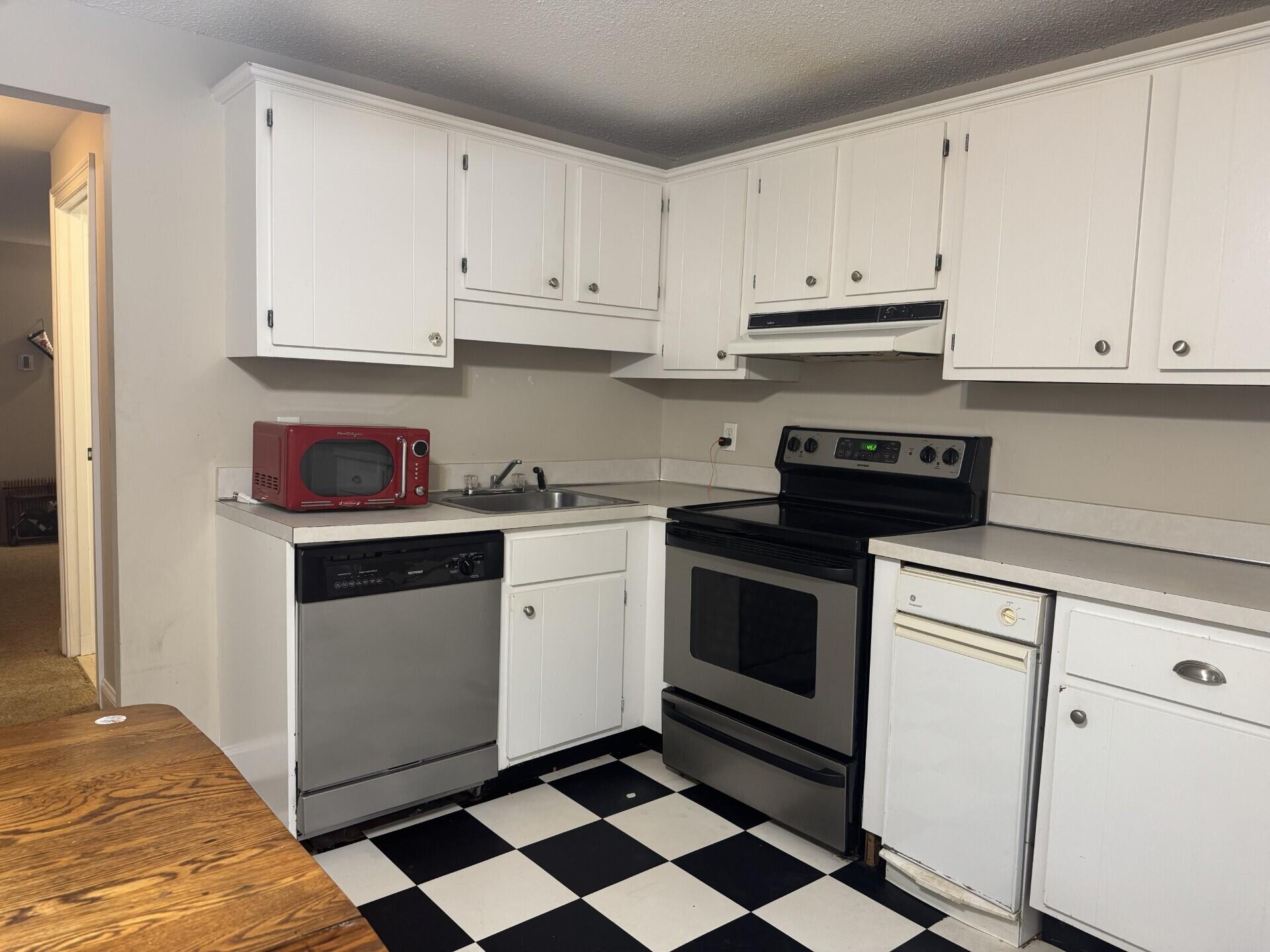 432 Old Chatham Road Dennis MA 02660