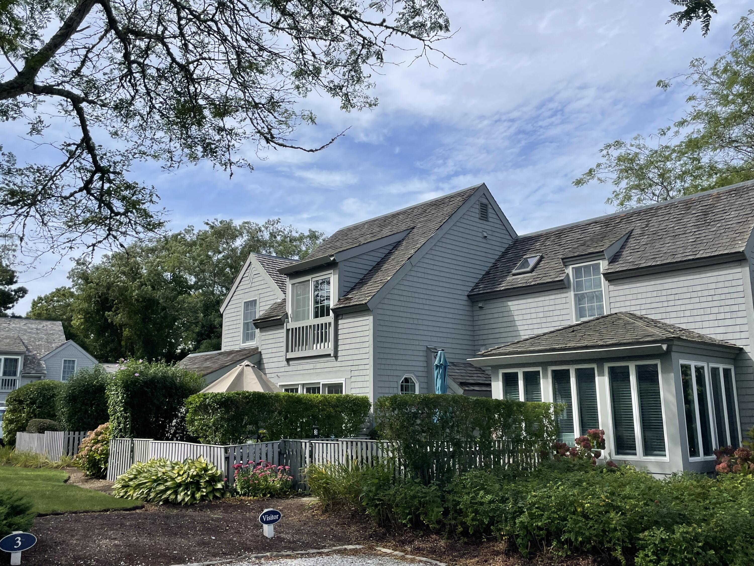 4 Colemans Way Mashpee MA 02649