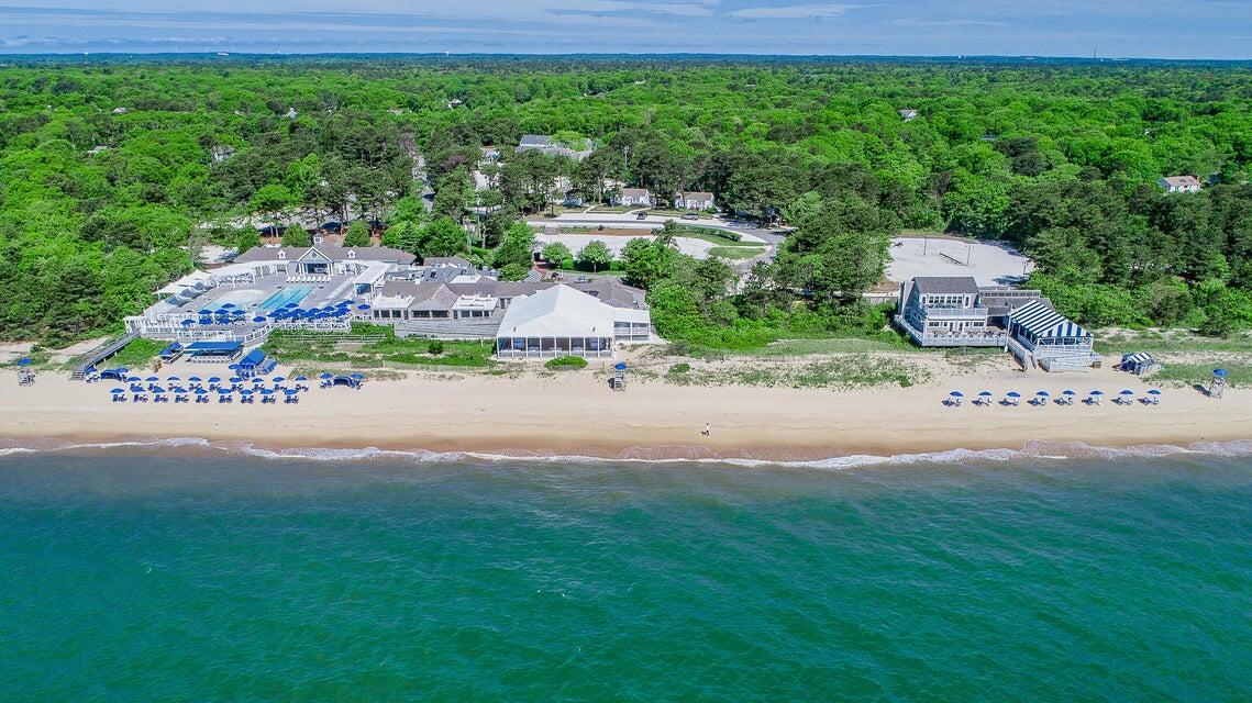 4 Colemans Way Mashpee MA 02649