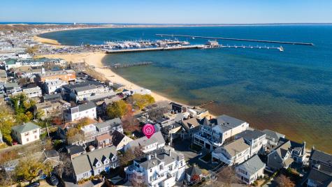176 Commercial Street Provincetown MA 02657