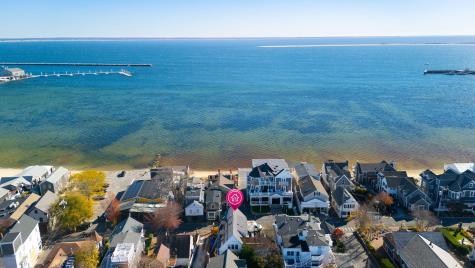 176 Commercial Street Provincetown MA 02657