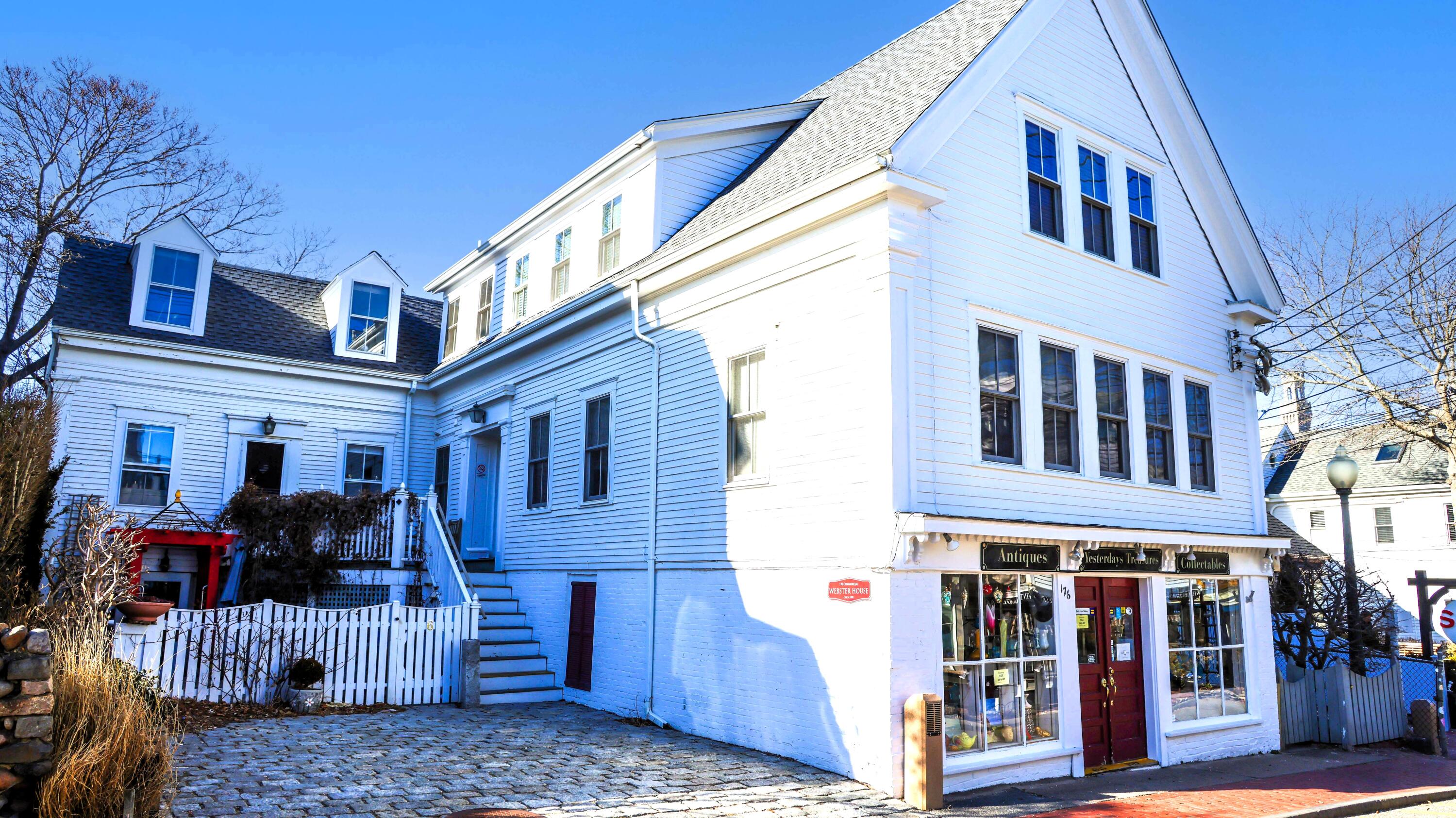 176 Commercial Street MA 02657