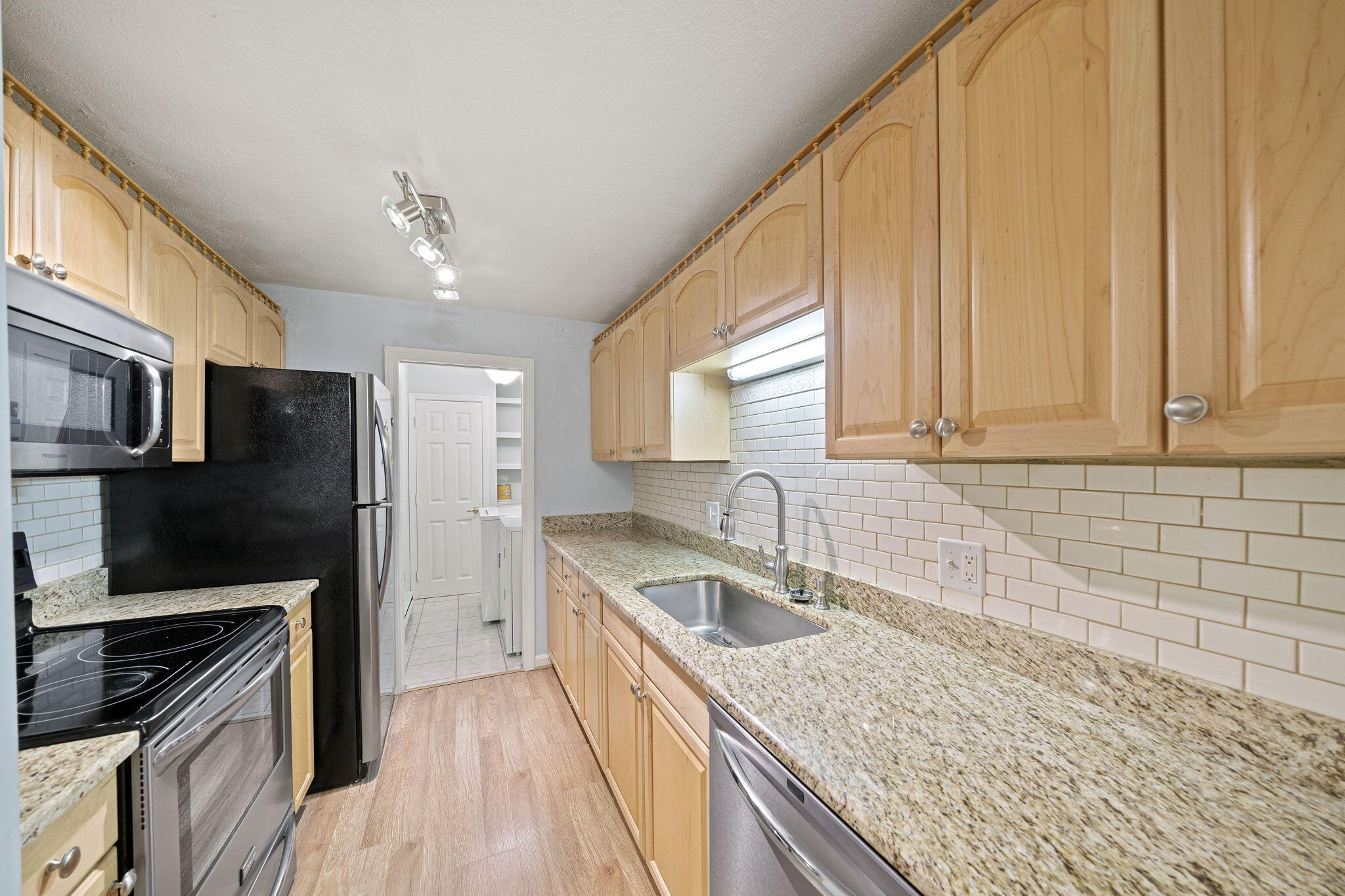 12 Hilltop Drive Sandwich MA 02563