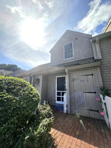 20 Hyannis Point Road Mashpee MA 02649