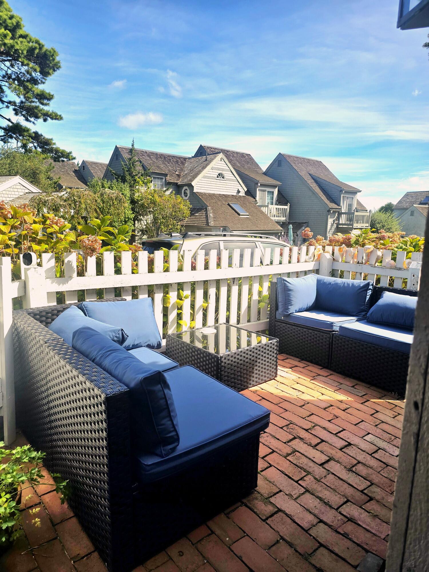 20 Hyannis Point Road Mashpee MA 02649
