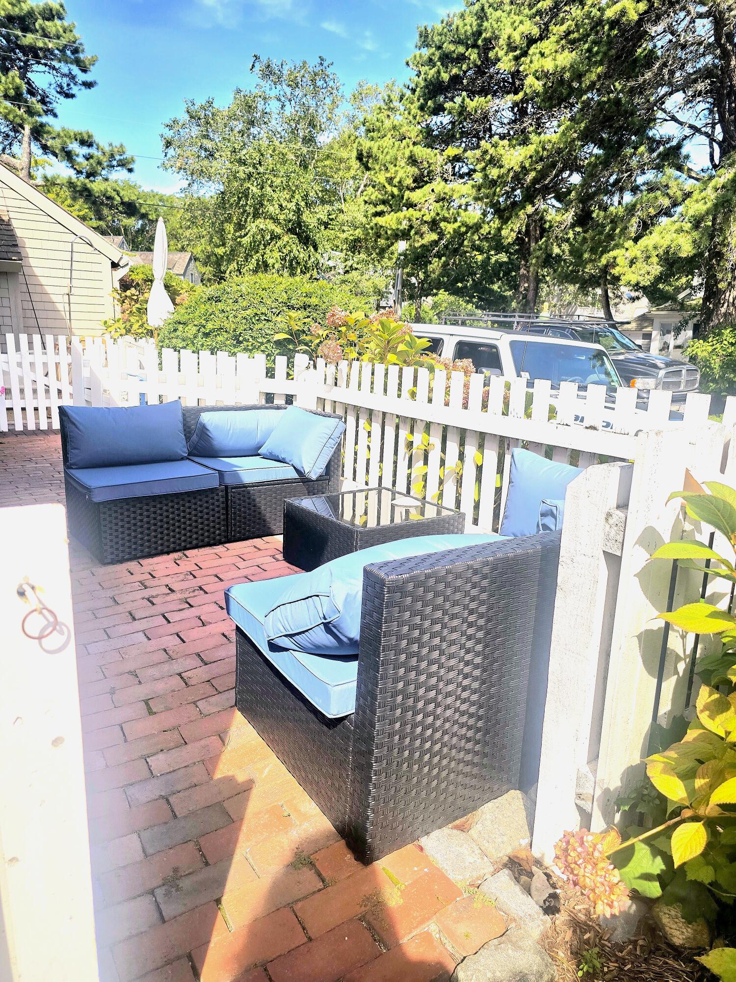 20 Hyannis Point Road Mashpee MA 02649