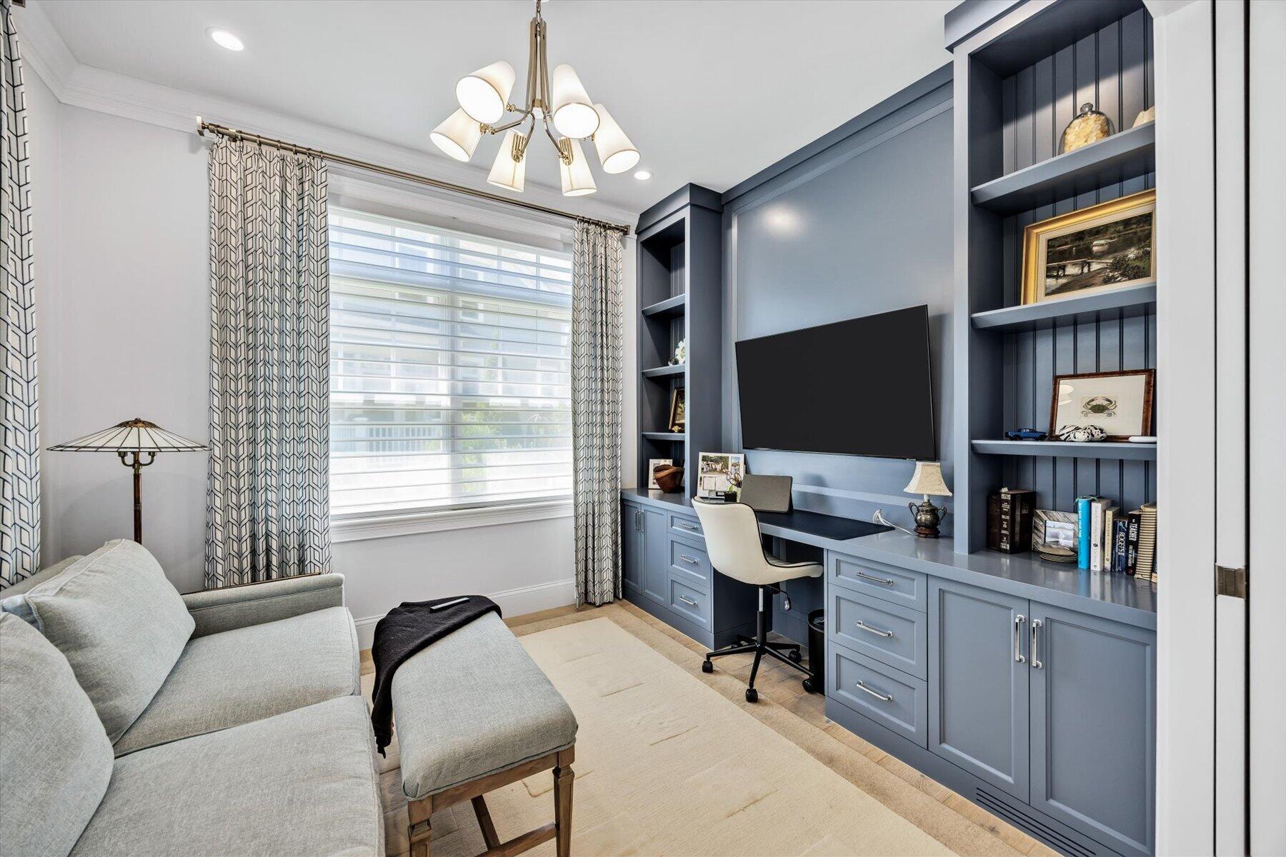 22 A Clayton Circle Mashpee MA 02649