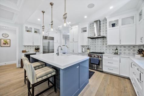 22 A Clayton Circle Mashpee MA 02649