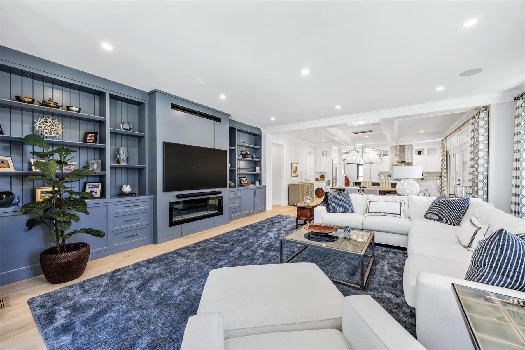 22 A Clayton Circle Mashpee MA 02649