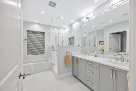 22 A Clayton Circle Mashpee MA 02649