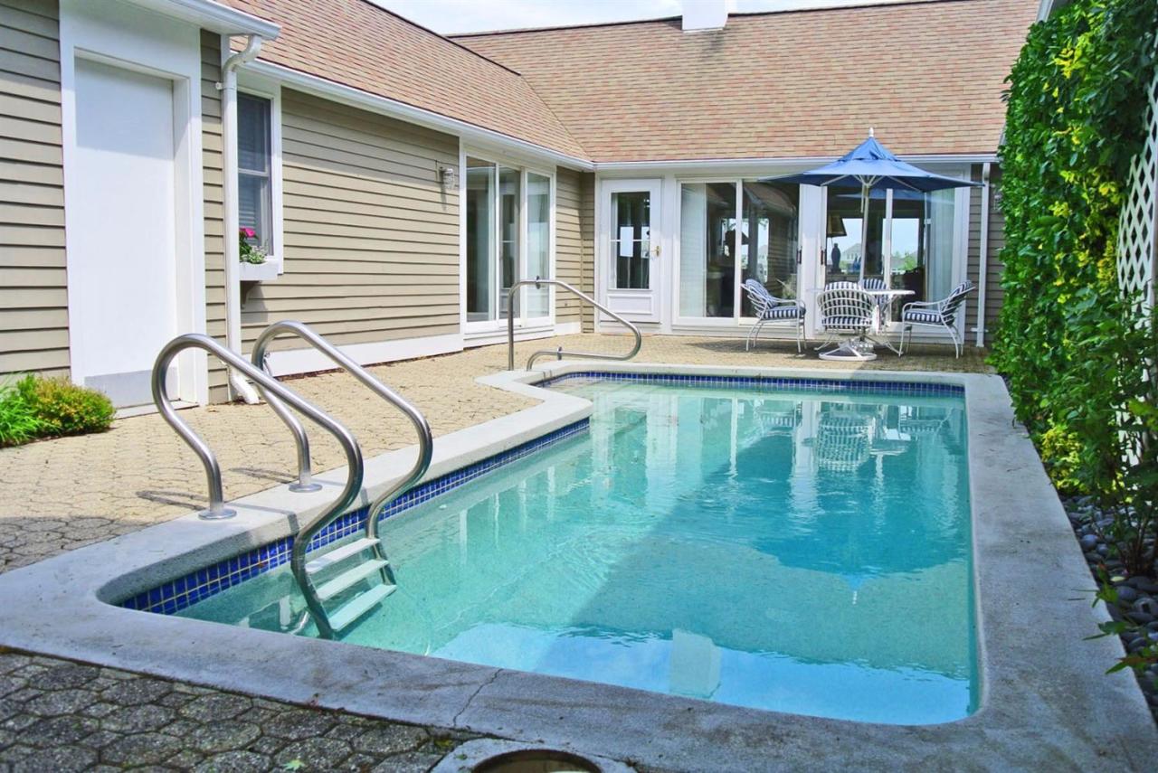 3 Sea View Lane Mashpee MA 02649