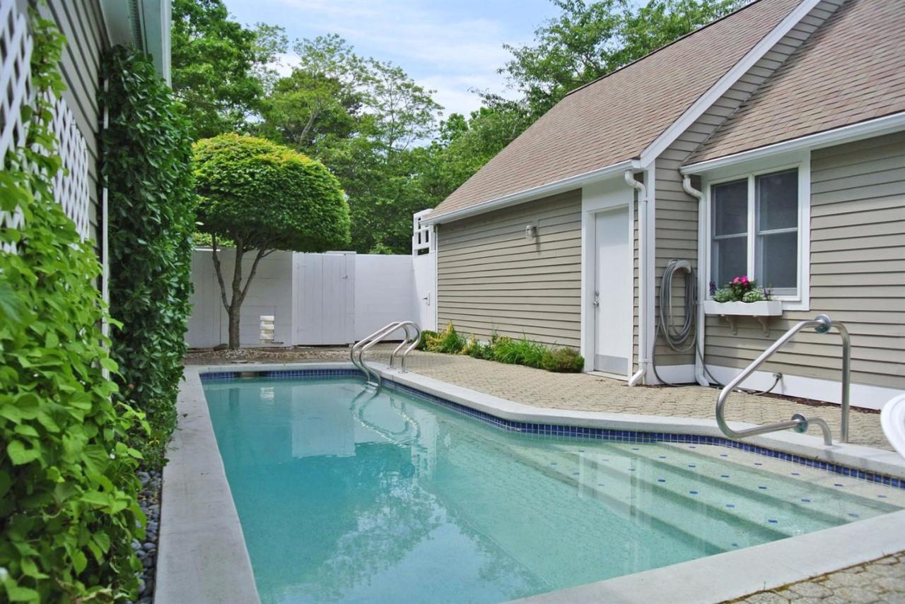 3 Sea View Lane Mashpee MA 02649