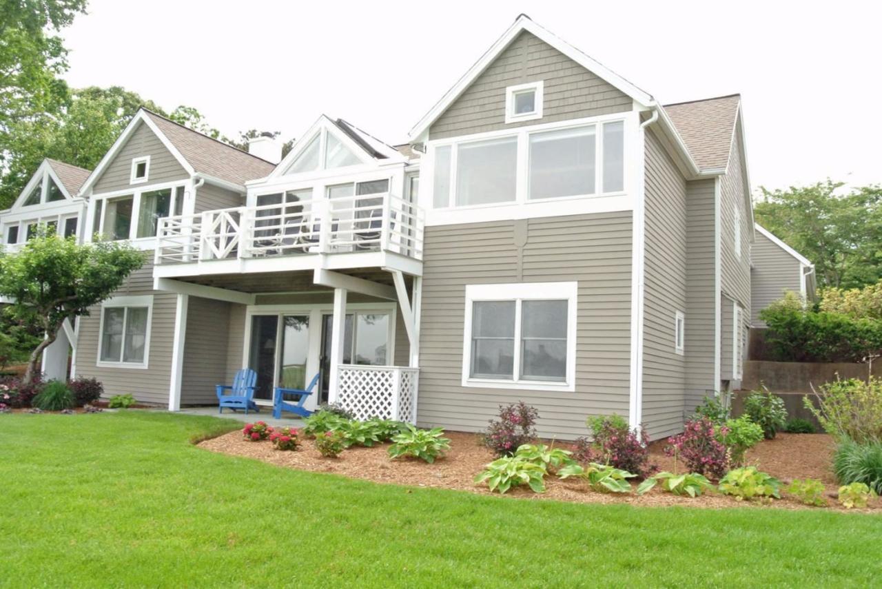 3 Sea View Lane Mashpee MA 02649