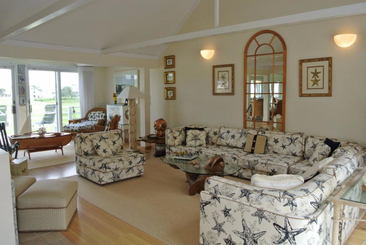3 Sea View Lane Mashpee MA 02649