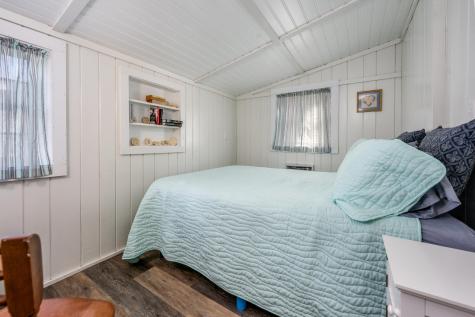 242 Old Wharf Road Dennis MA 02639