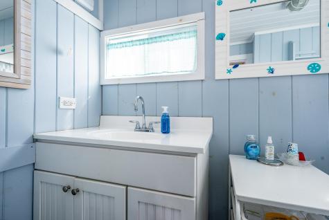 242 Old Wharf Road Dennis MA 02639