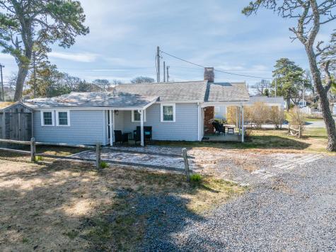 242 Old Wharf Road Dennis MA 02639