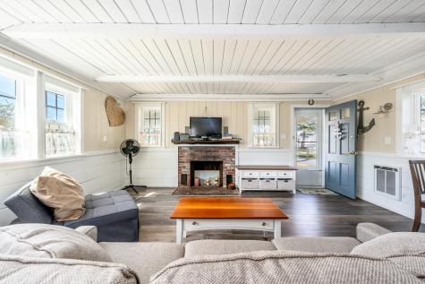 242 Old Wharf Road Dennis MA 02639