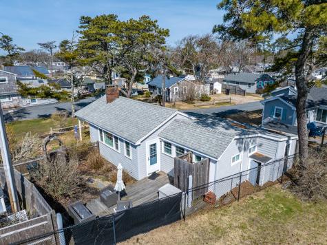 242 Old Wharf Road Dennis MA 02639