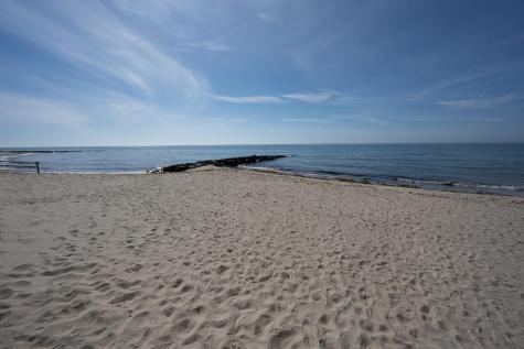 242 Old Wharf Road Dennis MA 02639