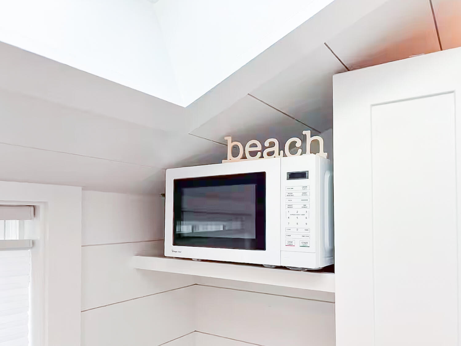 21 Dewey Avenue Provincetown MA 02657