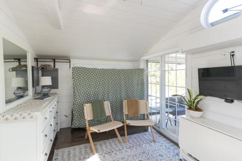 21 Dewey Avenue Provincetown MA 02657