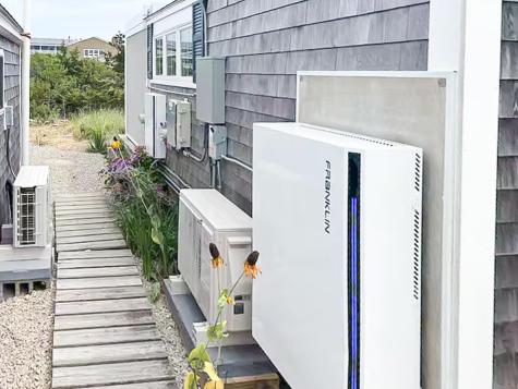 21 Dewey Avenue Provincetown MA 02657