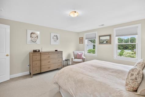 25 Mill Farm Way Falmouth MA 02536