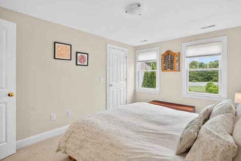 25 Mill Farm Way Falmouth MA 02536