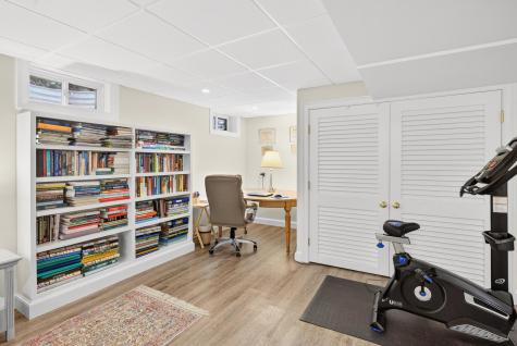 25 Mill Farm Way Falmouth MA 02536