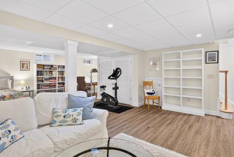 25 Mill Farm Way Falmouth MA 02536