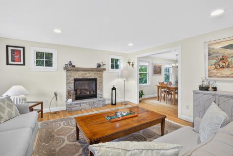 25 Mill Farm Way Falmouth MA 02536