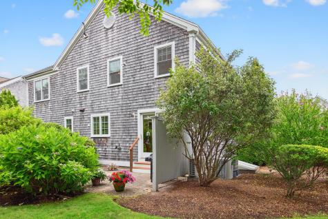 25 Mill Farm Way Falmouth MA 02536